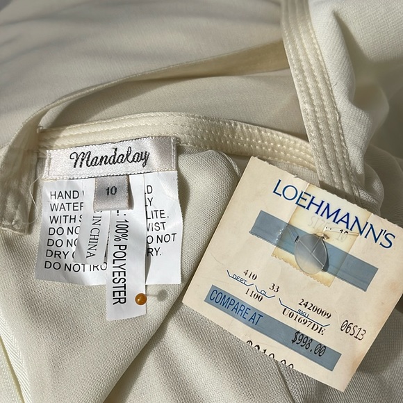 Mandalay  Vintage Beads Embellished Gown Ivory Size 19 - Picture 9 of 11